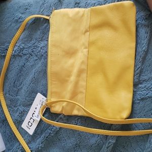 Yellow H&M tote